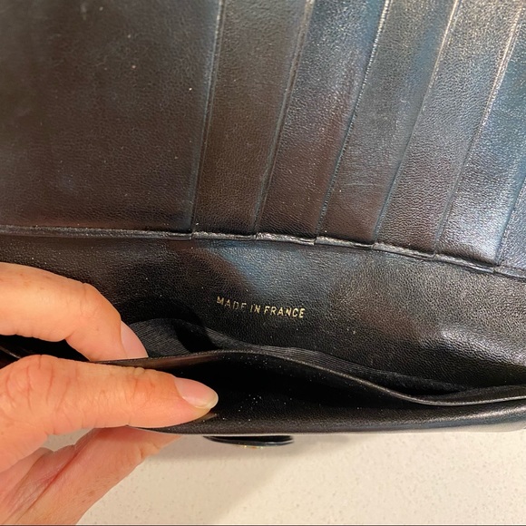 Vintage Black CHANEL Lambskin Wallet with Gold Hardware - Picture 7 of 12